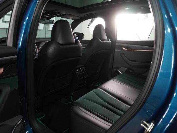 Geely Monjaro I с пробегом 2023 года, цена 2 749 000 рублей, 103965 км, внедорожник, Автокод Объявления
