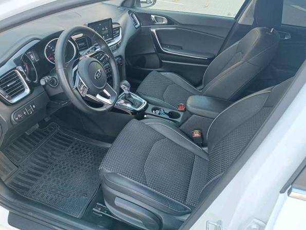 Kia Ceed III с пробегом 2019 года, цена 1 990 000 рублей, 71381 км, хэтчбек, Автокод Объявления