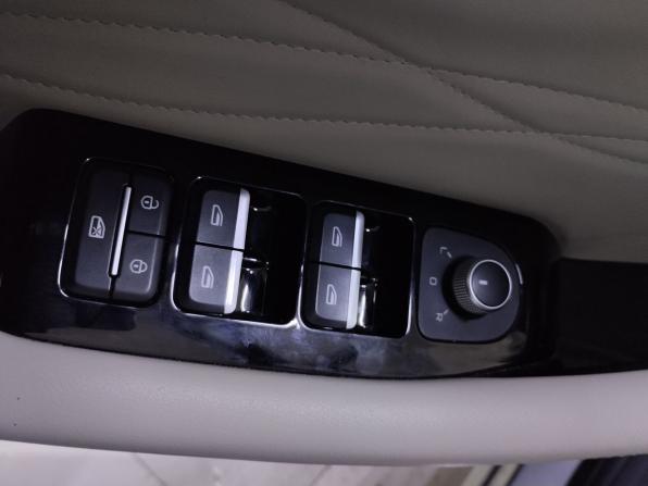 Geely Monjaro I с пробегом 2023 года, цена 2 990 000 рублей, 61282 км, внедорожник, Автокод Объявления