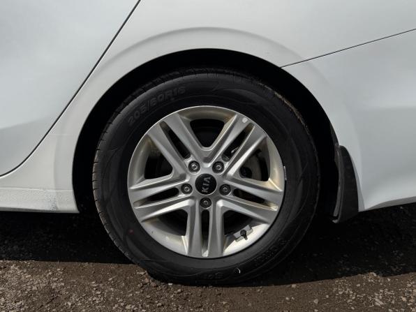 Kia Ceed III с пробегом 2020 года, цена 1 540 000 рублей, 171082 км, универсал, Автокод Объявления
