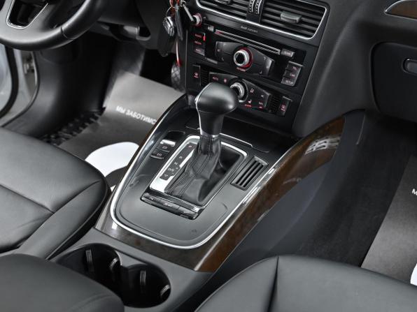 Audi Q5 I (8R) Рестайлинг с пробегом 2012 года, цена 1 449 000 рублей, 147000 км, внедорожник, Автокод Объявления