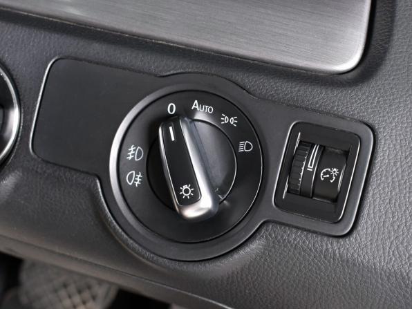 Volkswagen Passat B7 с пробегом 2011 года, цена 1 199 995 рублей, 136980 км, универсал, Автокод Объявления