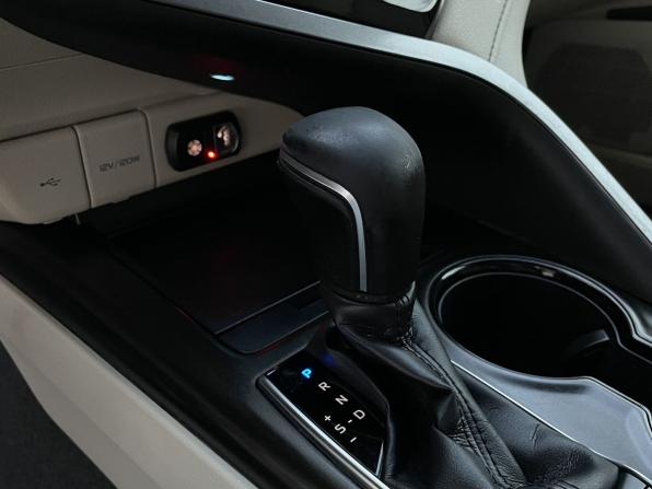 Toyota Camry VIII (XV70) Рестайлинг с пробегом 2022 года, цена 3 050 000 рублей, 138704 км, седан, Автокод Объявления