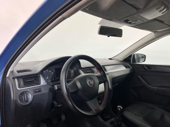 Skoda Rapid I с пробегом 2015 года, цена 808 000 рублей, 127000 км, лифтбек, Автокод Объявления