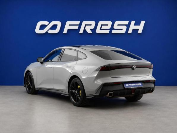 Changan UNI-V I с пробегом 2022 года, цена 2 097 444 рубля, 46412 км, лифтбек, Автокод Объявления