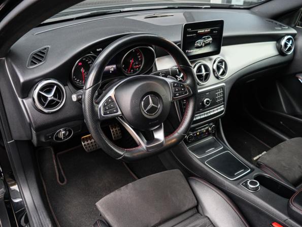 Mercedes-Benz GLA I (X156) Рестайлинг с пробегом 2017 года, цена 2 730 000 рублей, 72000 км, внедорожник, Автокод Объявления