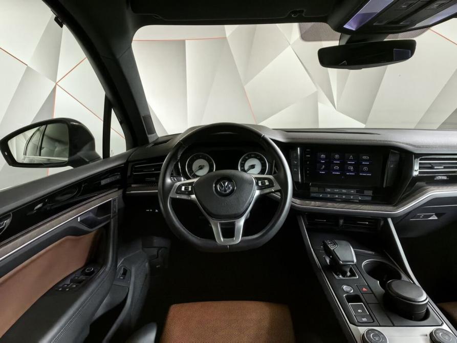 Volkswagen Touareg III Москва  - изображение 18