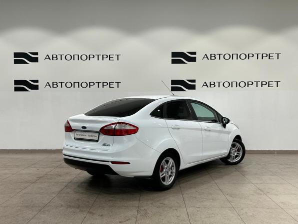 Ford Fiesta Mk6 Рестайлинг с пробегом 2015 года, цена 699 000 рублей, 191715 км, седан, Автокод Объявления
