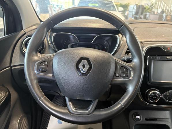Renault Kaptur I с пробегом 2017 года, цена 1 449 000 рублей, 121053 км, внедорожник, Автокод Объявления