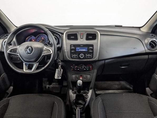 Renault Logan II Рестайлинг с пробегом 2022 года, цена 1 175 000 рублей, 78188 км, седан, Автокод Объявления