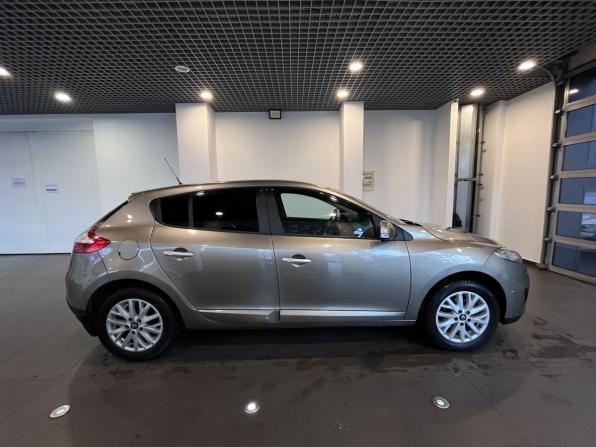 Renault Megane III с пробегом 2012 года, цена 720 000 рублей, 220875 км, хэтчбек, Автокод Объявления