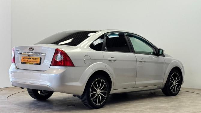 Ford Focus II Рестайлинг с пробегом 2008 года, цена 479 000 рублей, 230000 км, седан, Автокод Объявления