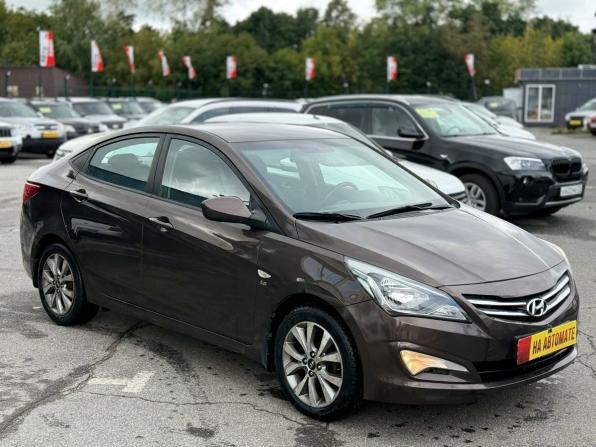 Hyundai Solaris I Рестайлинг с пробегом 2015 года, цена 949 000 рублей, 177331 км, седан, Автокод Объявления