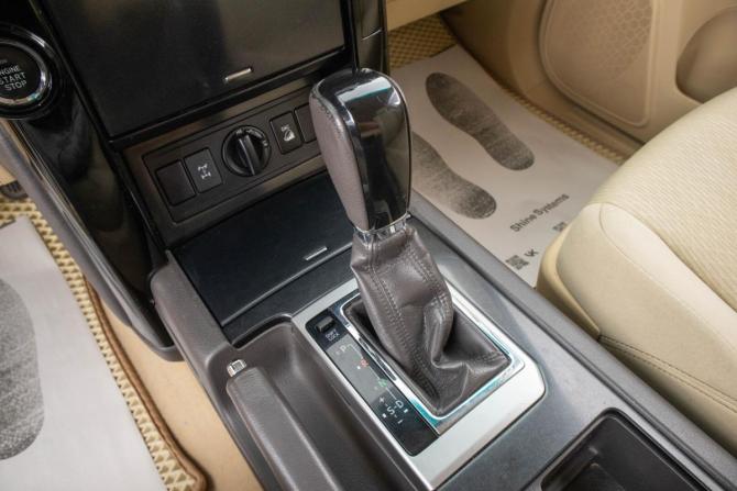 Toyota Land Cruiser Prado 150 Series Рестайлинг 1 с пробегом 2016 года, цена 3 799 000 рублей, 209000 км, внедорожник, Автокод Объявления