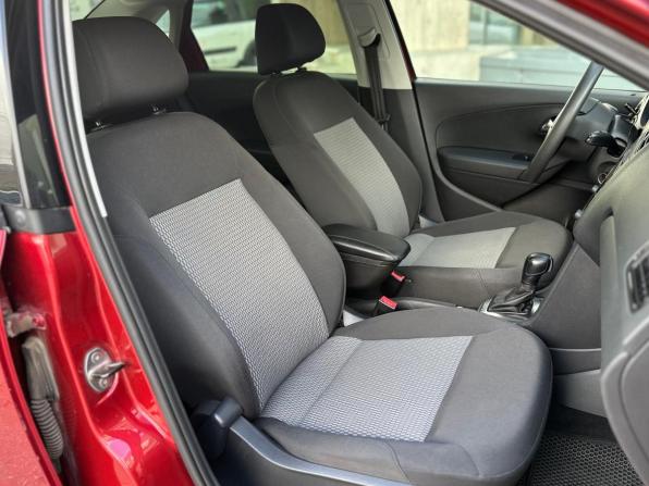 Volkswagen Polo V с пробегом 2012 года, цена 1 069 000 рублей, 62299 км, седан, Автокод Объявления