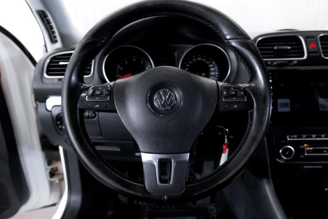 Volkswagen Golf VI с пробегом 2011 года, цена 699 000 рублей, 215000 км, хэтчбек, Автокод Объявления