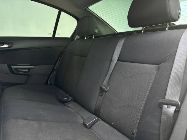 Opel Astra H Рестайлинг с пробегом 2013 года, цена 499 000 рублей, 238775 км, седан, Автокод Объявления