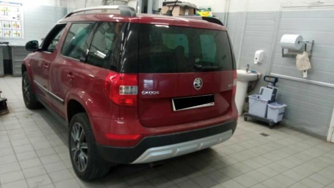 Skoda Yeti I Рестайлинг с пробегом 2017 года, цена 1 180 000 рублей, 190802 км, внедорожник, Автокод Объявления