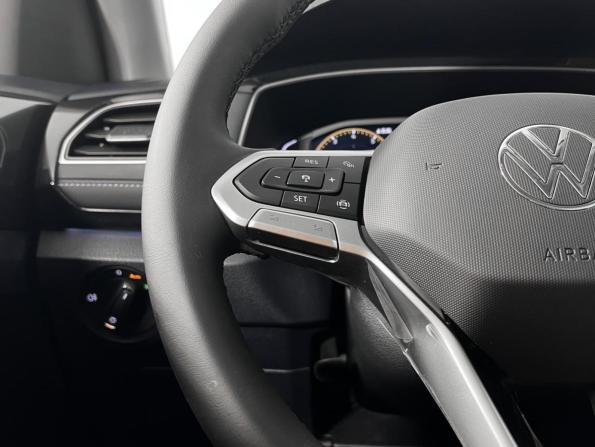 Volkswagen Tharu XR с пробегом 2026 года, цена 2 950 900 рублей, 28 км, внедорожник, Автокод Объявления