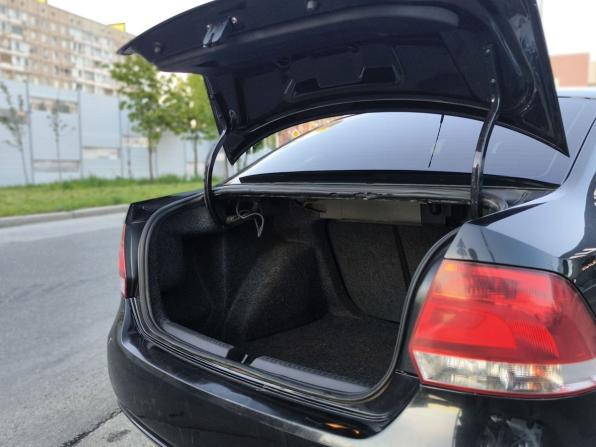 Volkswagen Polo V с пробегом 2011 года, цена 535 000 рублей, 219690 км, седан, Автокод Объявления