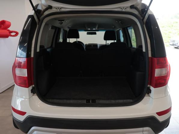 Skoda Yeti I Рестайлинг с пробегом 2016 года, цена 1 034 000 рублей, 317504 км, внедорожник, Автокод Объявления