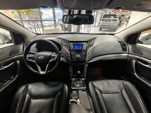 Hyundai i40 I с пробегом 2013 года, цена 920 000 рублей, 228174 км, универсал, Автокод Объявления
