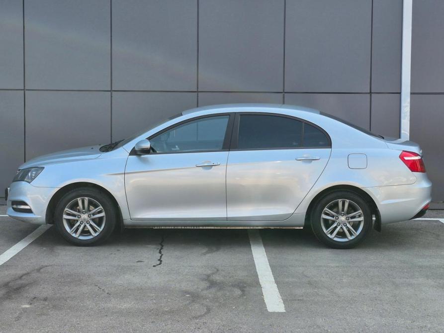Geely Emgrand 7 I Рестайлинг Воронеж  - изображение 4