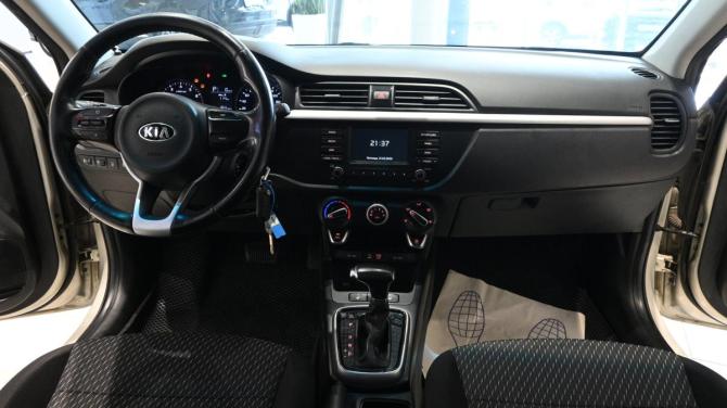 Kia Rio IV с пробегом 2017 года, цена 1 050 000 рублей, 249626 км, седан, Автокод Объявления