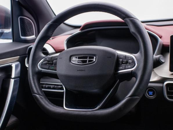Geely Coolray I с пробегом 2023 года, цена 1 820 000 рублей, 53117 км, внедорожник, Автокод Объявления