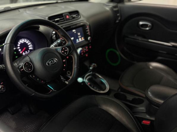 Kia Soul II Рестайлинг с пробегом 2016 года, цена 1 050 000 рублей, 202959 км, хэтчбек, Автокод Объявления