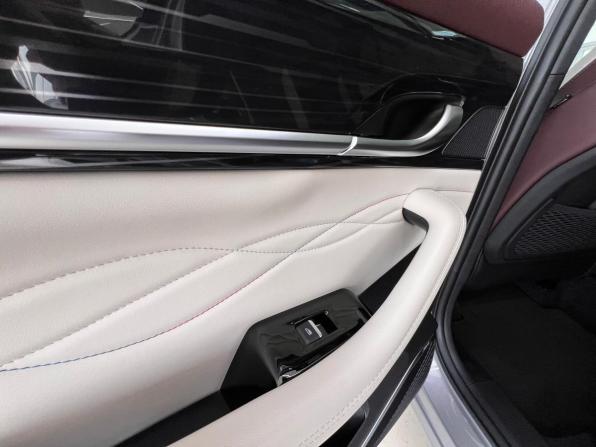 Geely Monjaro I с пробегом 2024 года, цена 3 490 000 рублей, 74047 км, внедорожник, Автокод Объявления