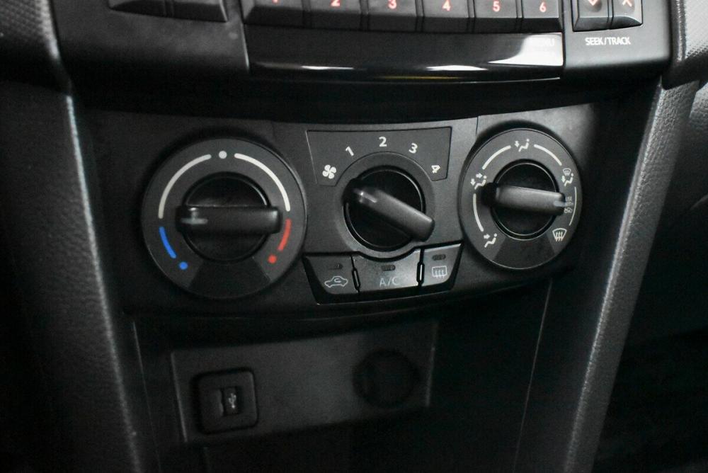 Suzuki Swift IV Москва  - изображение 8