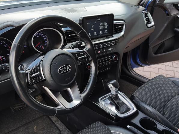 Kia Ceed III с пробегом 2019 года, цена 1 600 000 рублей, 157699 км, хэтчбек, Автокод Объявления