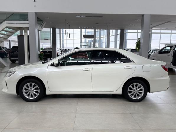 Toyota Camry VII (XV50) Рестайлинг с пробегом 2016 года, цена 1 895 000 рублей, 135183 км, седан, Автокод Объявления