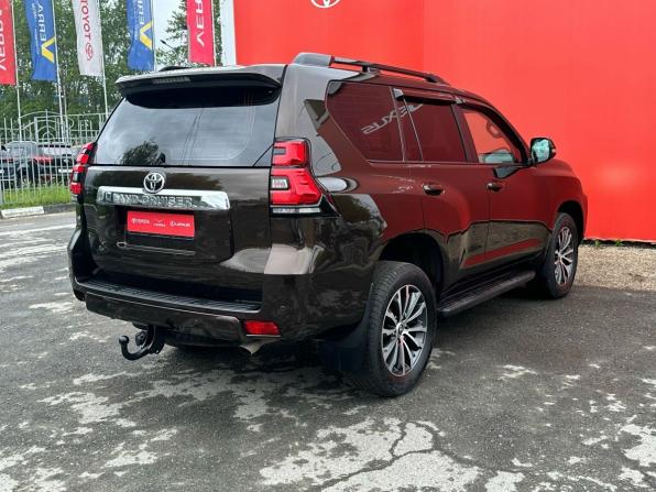 Toyota Land Cruiser Prado 150 Series Рестайлинг 2 с пробегом 2018 года, цена 4 940 000 рублей, 106947 км, внедорожник, Автокод Объявления