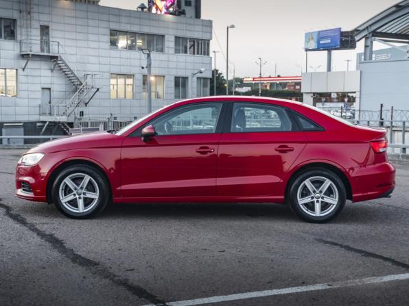 Audi A3 III (8V) Рестайлинг с пробегом 2016 года, цена 2 177 000 рублей, 58236 км, седан, Автокод Объявления