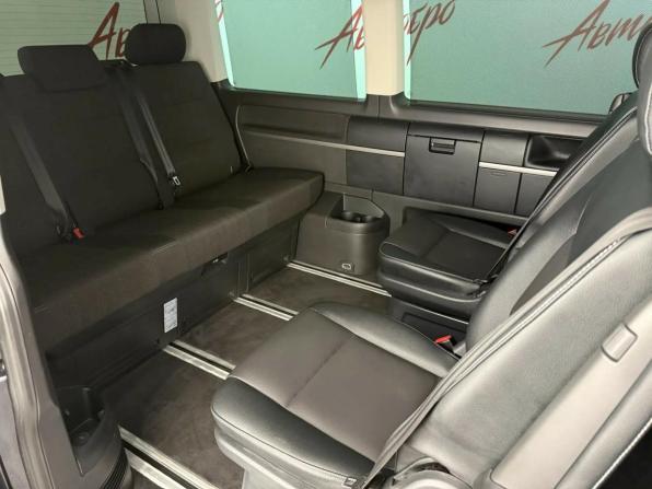 Volkswagen Multivan T6 с пробегом 2016 года, цена 3 299 000 рублей, 175174 км, минивэн, Автокод Объявления