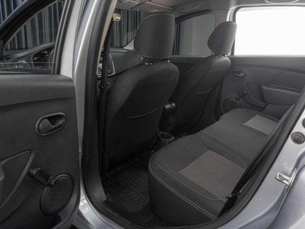 Renault Logan II Рестайлинг с пробегом 2022 года, цена 1 249 000 рублей, 90714 км, седан, Автокод Объявления