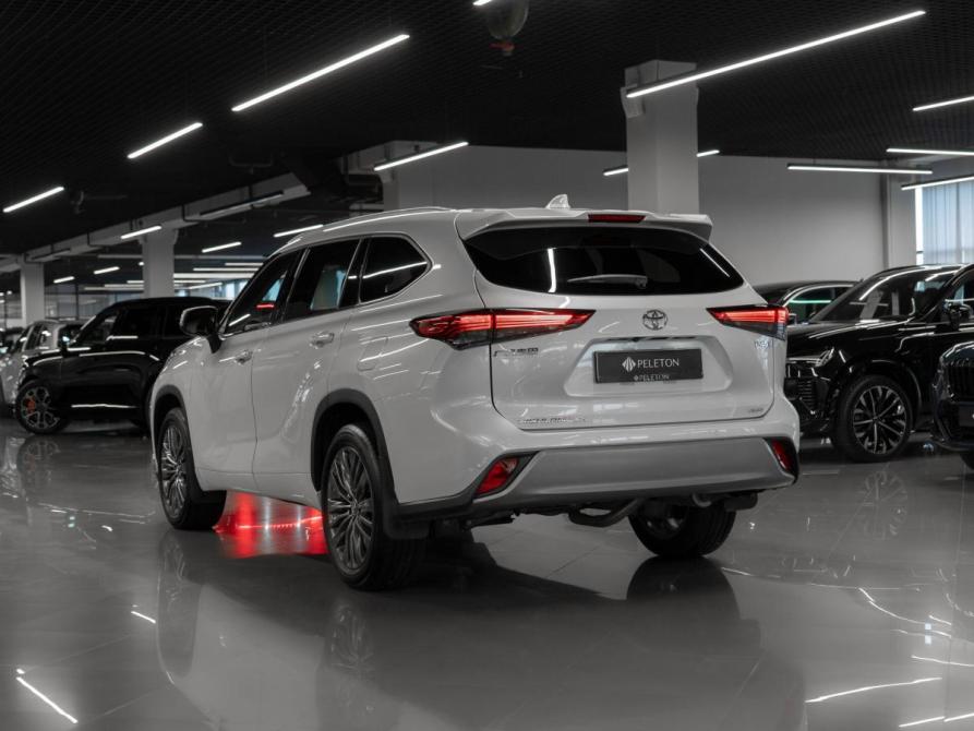 Toyota Highlander IV (XU70) Москва  - изображение 4
