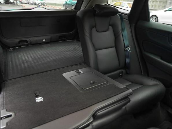 Volvo XC60 II Рестайлинг с пробегом 2021 года, цена 4 449 000 рублей, 59548 км, внедорожник, Автокод Объявления