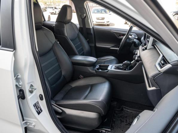Toyota RAV4 V (XA50) с пробегом 2021 года, цена 3 380 000 рублей, 70309 км, внедорожник, Автокод Объявления