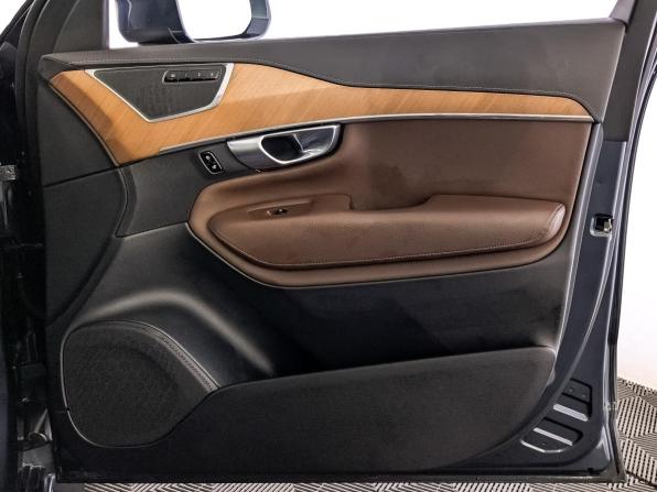 Volvo XC90 II Рестайлинг 1 с пробегом 2019 года, цена 3 400 000 рублей, 211320 км, внедорожник, Автокод Объявления