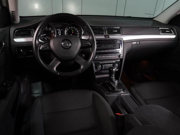 Skoda Superb II Рестайлинг с пробегом 2015 года, цена 1 449 000 рублей, 98193 км, лифтбек, Автокод Объявления