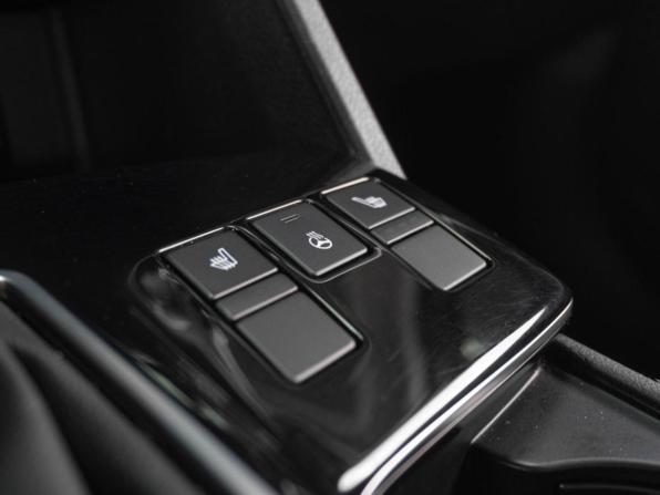 Kia Sportage V с пробегом 2022 года, цена 3 219 000 рублей, 51114 км, внедорожник, Автокод Объявления