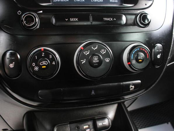Kia Soul II Рестайлинг с пробегом 2017 года, цена 1 460 600 рублей, 74531 км, хэтчбек, Автокод Объявления