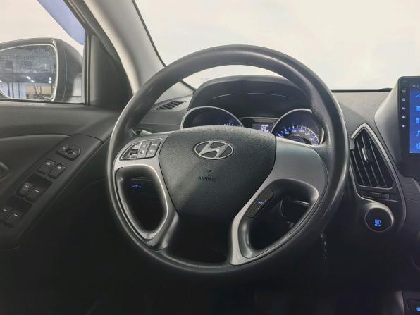 Hyundai ix35 I Рестайлинг с пробегом 2014 года, цена 1 350 000 рублей, 157000 км, внедорожник, Автокод Объявления
