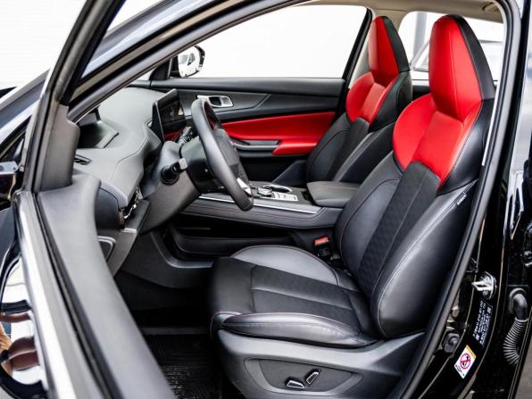 Changan UNI-S (CS55 Plus) I с пробегом 2024 года, цена 2 250 000 рублей, 15868 км, внедорожник, Автокод Объявления