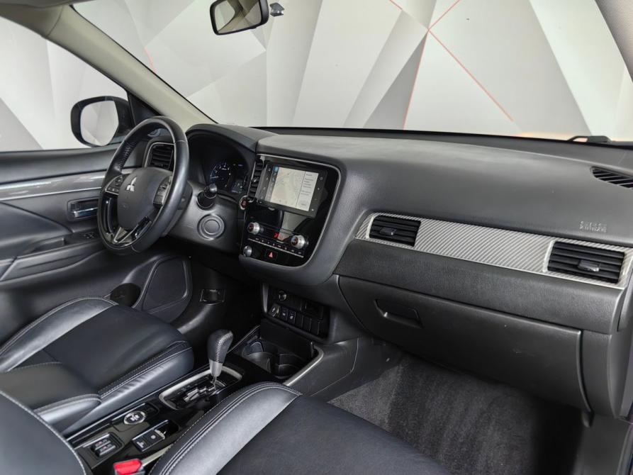 Mitsubishi Outlander III Рестайлинг 3 Москва  - изображение 13