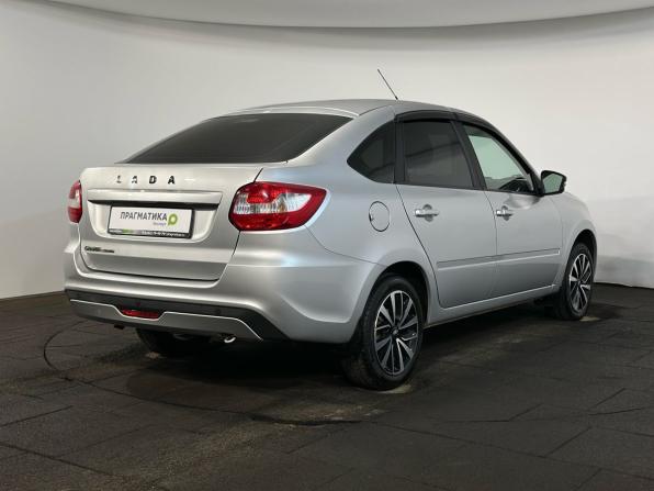 Lada (ВАЗ) Granta I Рестайлинг с пробегом 2024 года, цена 899 900 рублей, 33976 км, лифтбек, Автокод Объявления