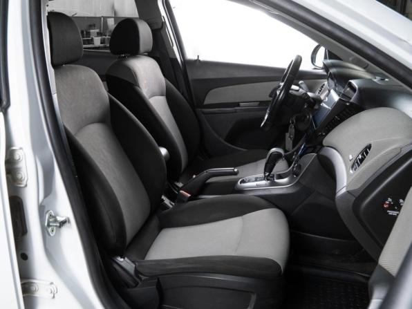 Chevrolet Cruze I с пробегом 2012 года, цена 725 000 рублей, 199072 км, хэтчбек, Автокод Объявления